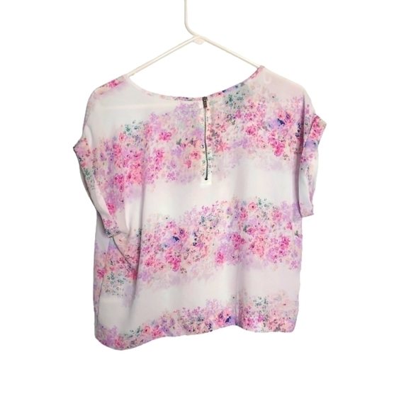 Attention Womens Floral Zip Back Crop Top Size Medium - Picture 3 of 5